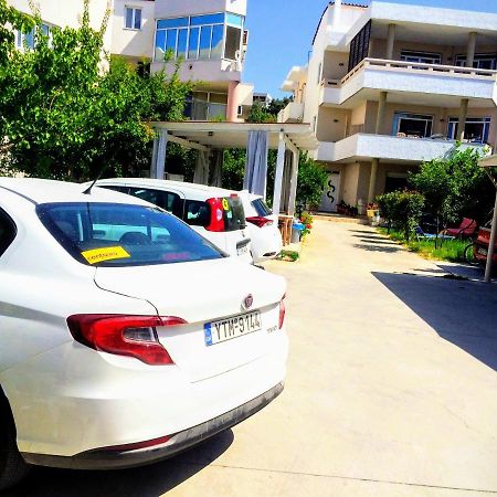 Menelaos Apartments Adelianos Kampos Exterior foto